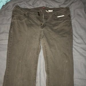 Woman’s Size 14, UnionBay Jeans